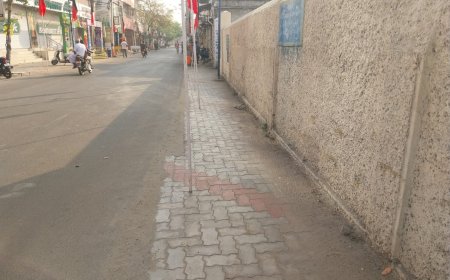 நடைபாதை… கொடிப்பாதையா? – தூத்துக்குடியில் புதிய “அப்டேட்”!