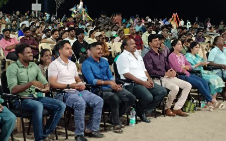 தூத்துக்குடி முத்துநகர் கடற்கரை பூங்காவில் டி20 உலகக் கோப்பை திரையிடல்., பொதுமக்கள் பெரும் திரள்.!