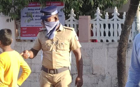 தூத்துக்குடியில் பரபரப்பு… வாக்குச்சாவடி அருகே முகம் மறைத்த காவலர்.,  மக்கள் அதிர்ச்சி!