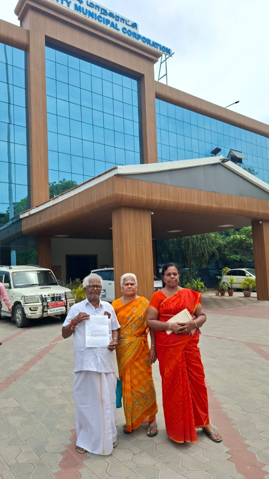 அடிப்படை வசதிகள் இன்றி அவதிப்படும் தூத்துக்குடி மக்கள்.!