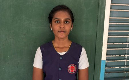 ராணுவ வீரரின் மகள் பத்தாம் வகுப்பு பொதுத் தேர்வில் மாவட்டத்தில் மூன்றாம் இடம்.!
